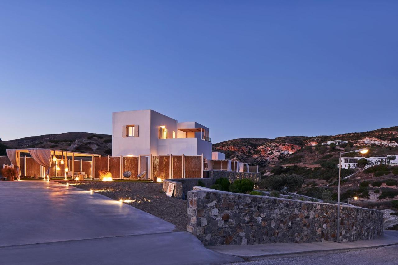 Volcano Luxury Suites Milos - Adults Only Paliochori Buitenkant foto